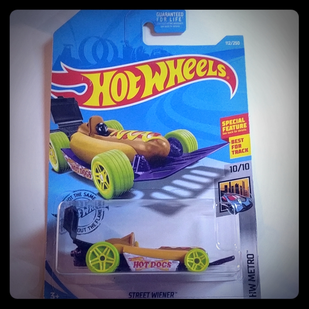 Hot Wheels Street Wiener